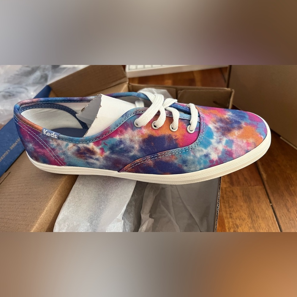 New keds canvas dye size 6.5